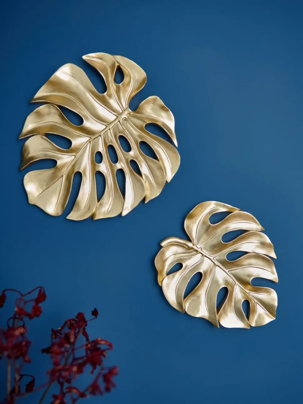 Set of 2 Gold Cheese Leaves Wall Art
