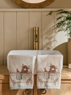 Set of 2 Hamish The Highland Cow Face Cloths