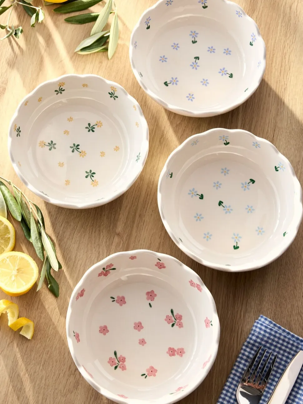 Set of 4 Maisie Floral Stacking Nibble Bowls