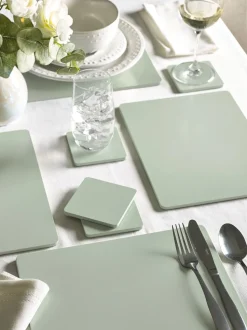 Set van 4 houten placemats en onderzetters