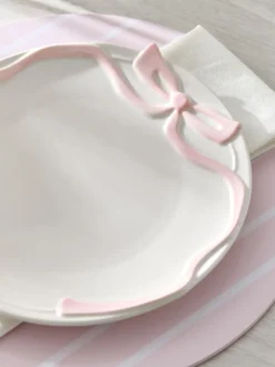 Set van 2 kleine bordjes met strik
