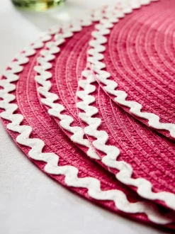 Set van 4 placemats met golvende rand