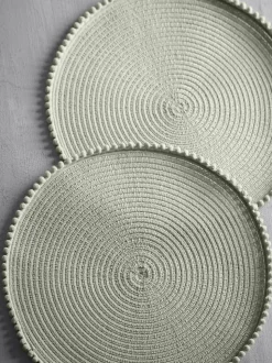 Set van 4 placemats met pompon