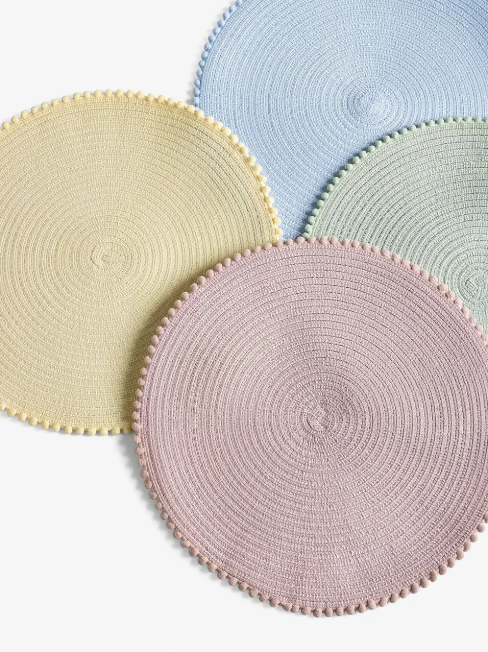 Set van 4 placemats met pompon