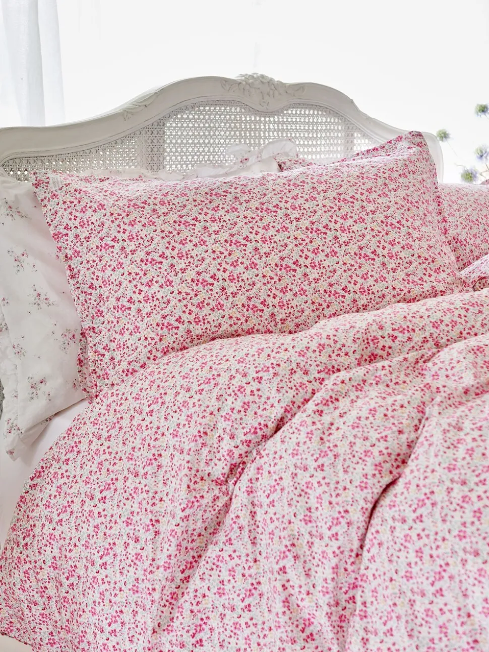 Shabby Chic by Rachel Ashwell® set van 200 -draads dekbedovertrek en kussensloopset met platte bies