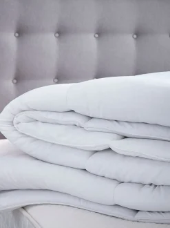 Silentnight 10.5 Tog Essentials Duvet