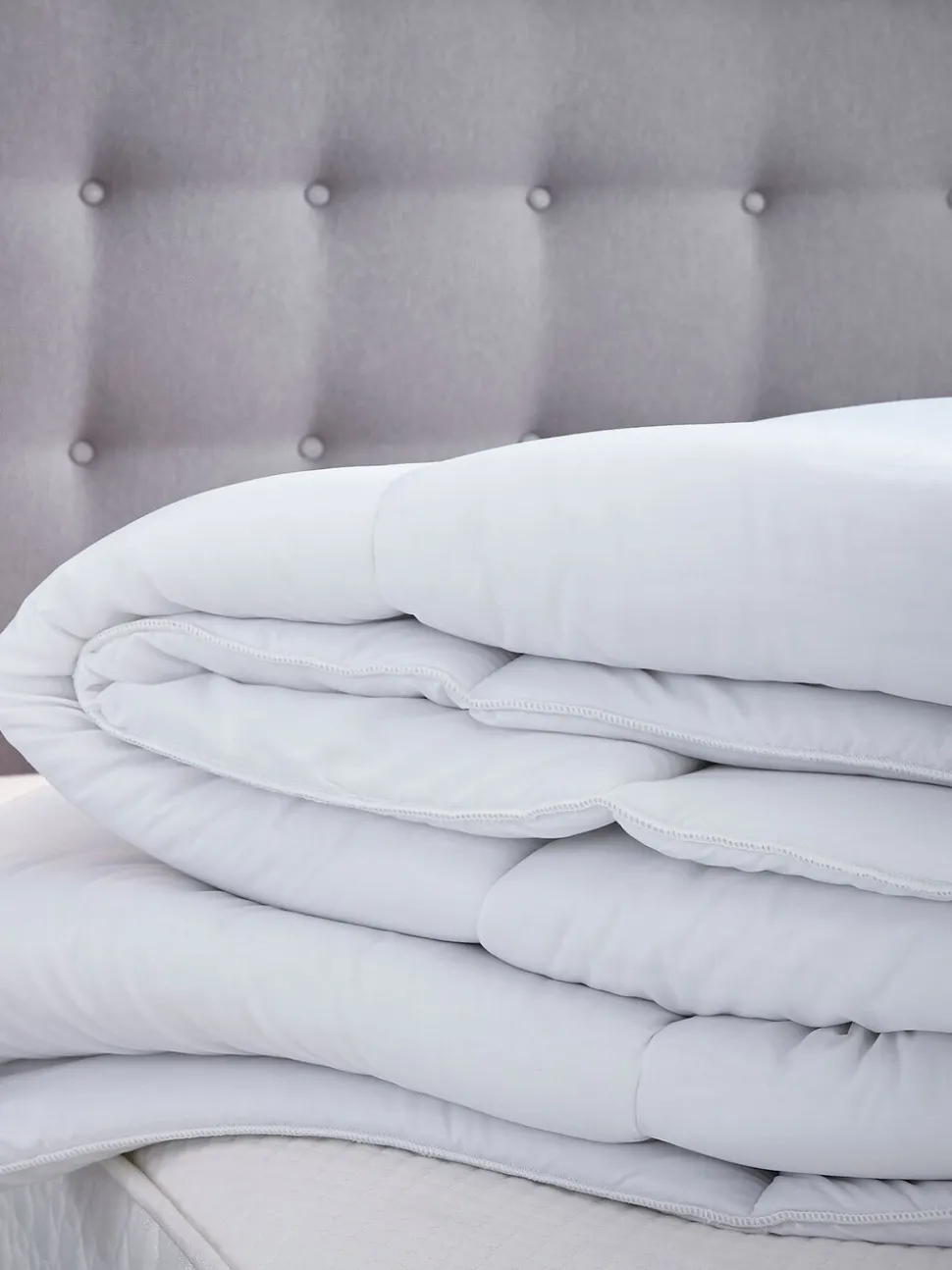 Silentnight 10.5 Tog Essentials Duvet