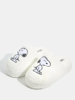 Skinnydip Snoopy x Skinnydip Slippers