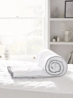 Sleep In Silk dekbed
