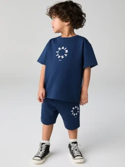 smALLSAINTS Tierra set van T-shirt en sweatshorts voor jonge jongens, van 100% katoen