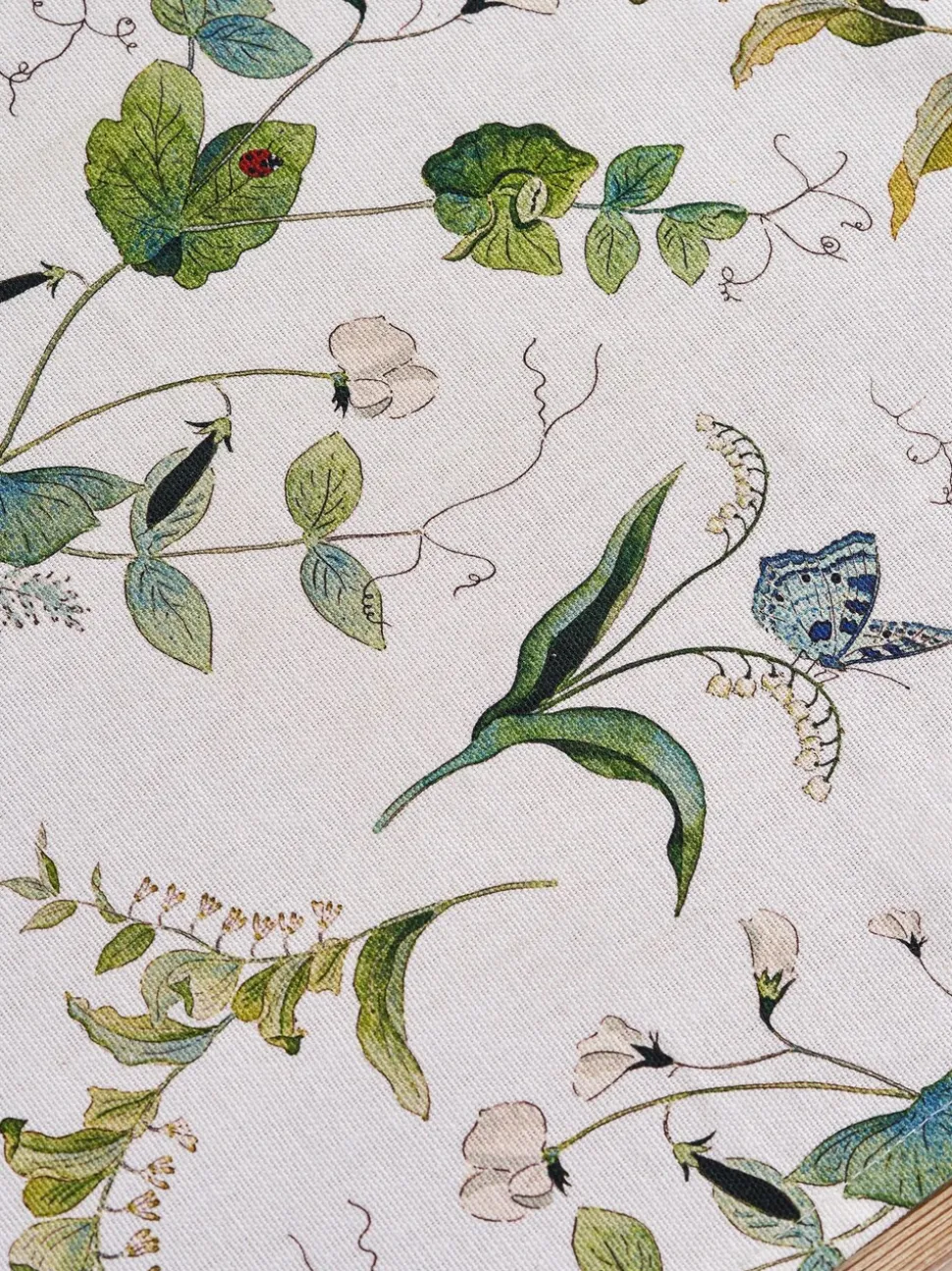 Sophie Allport Wild Floral Print Cotton Table Runner