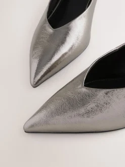 Tin - Puntige lage naaldhakken schoenen