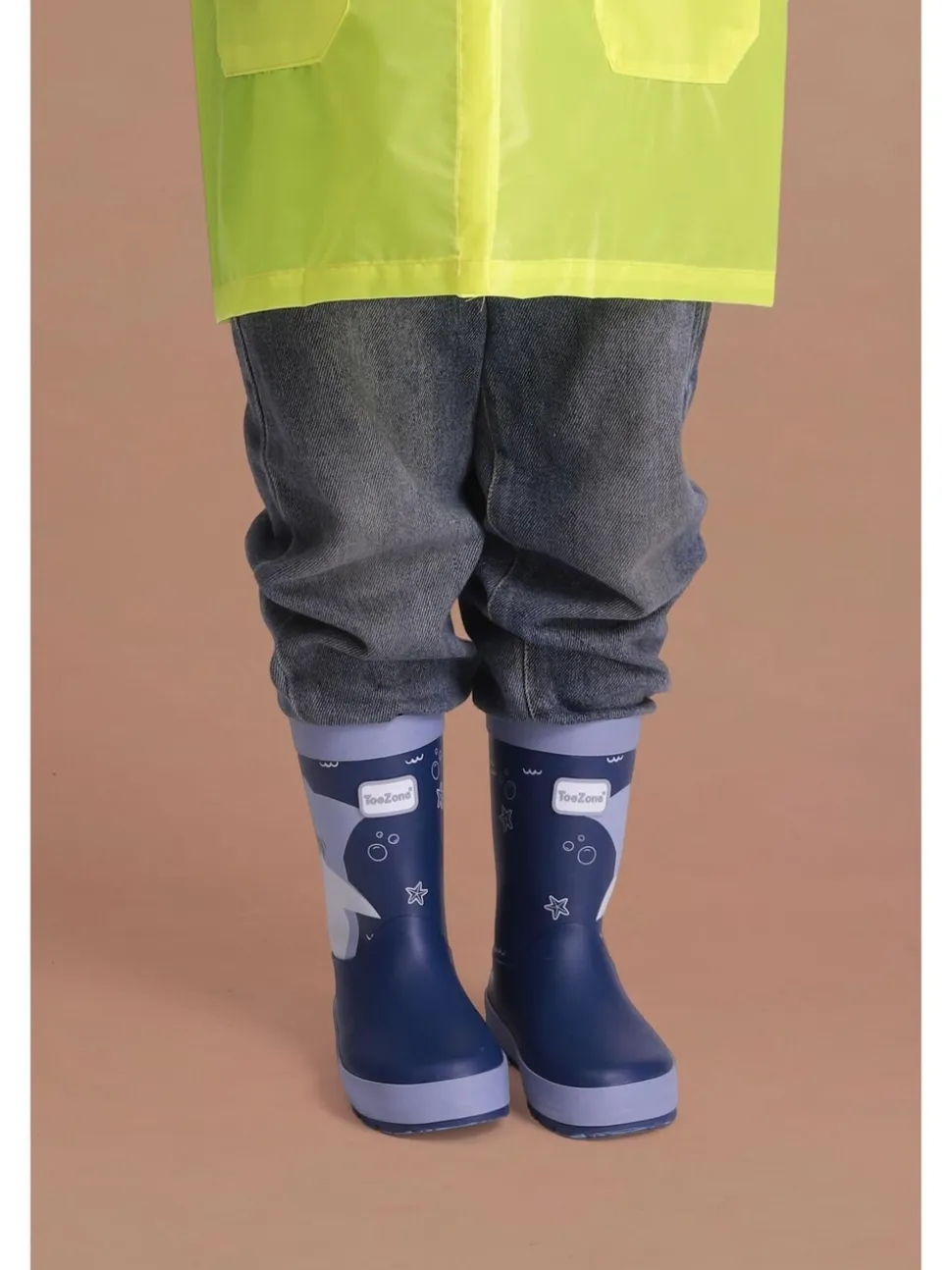 ToeZone Boys Blue Shark Waterproof Wellies