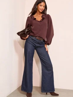 Vijgpaars - Friends Like These Long Sleeve Button Front Ruffle Blouse