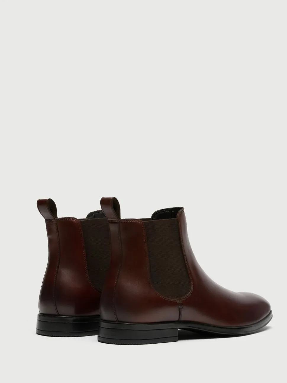 Walk London Leather Oscar Chelsea Boots