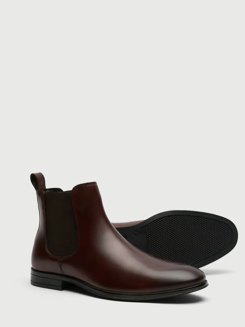 Walk London Leather Oscar Chelsea Boots
