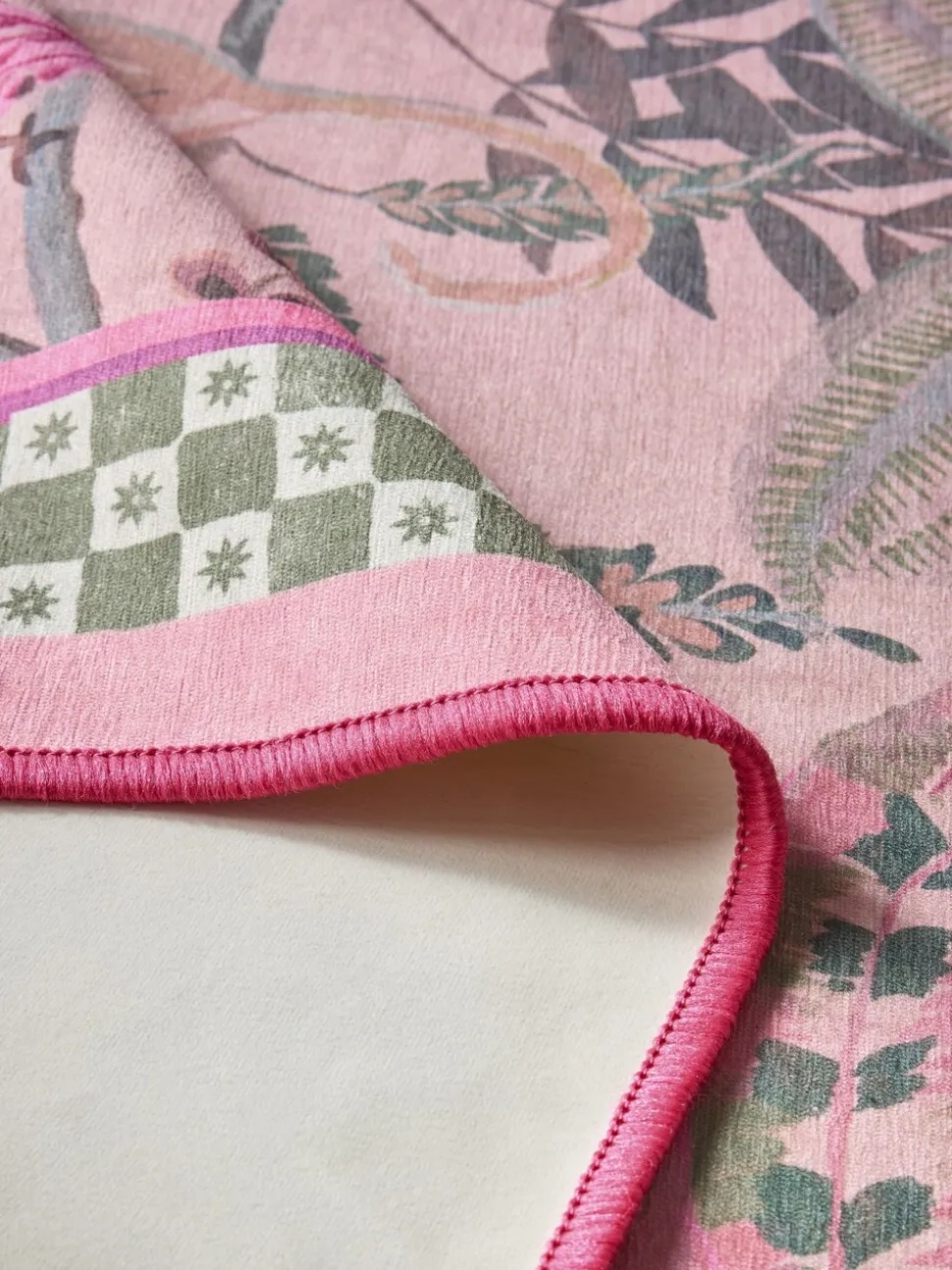 Wasbare loper met exotische aap en bloemen