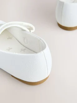 Wit - Mary Jane gelegenheidsschoenen met klittenbandsluiting