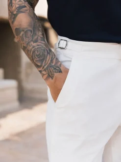 Wit - MAUVAIS Beaufort stretchy chino's