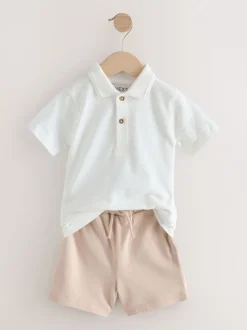 Wit - Set van poloshirt met textuur en korte mouwen en shorts (3 mnd - 7 jr)
