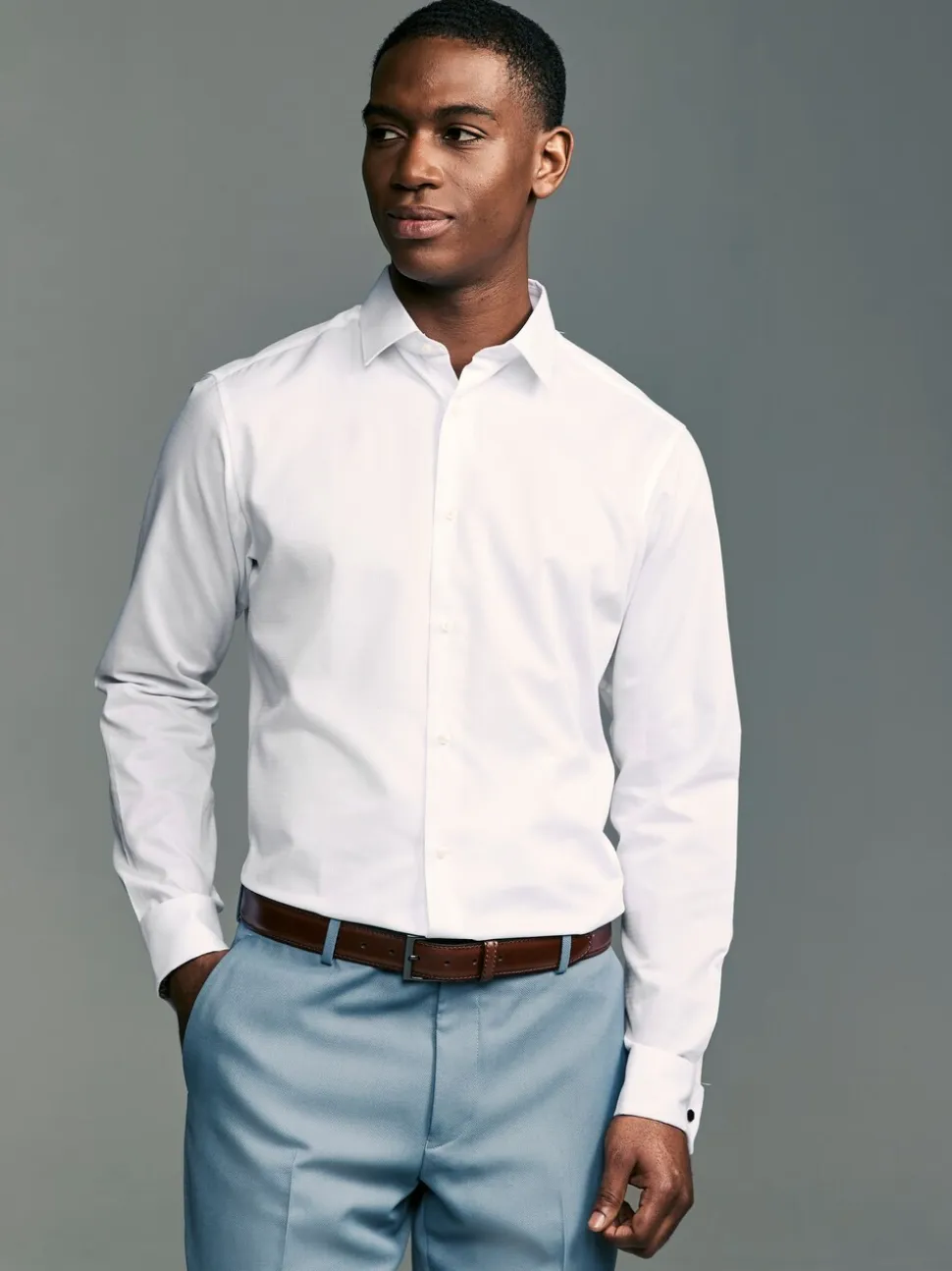 Wit - Slim Fit - Eenvoudig te strijken slim fit overhemd met textuur en dubbele manchetten