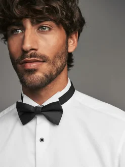 Wit - Slim Fit - Slim Fit Single Cuff Shirt With Wing Collar And Bow Tie Pack