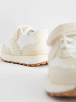 Wit - Sneakers met elastische veters en klittenbandsluiting