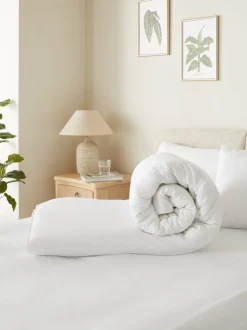 Wool Naturally Temperature Regulating Medium Weigh Duvet
