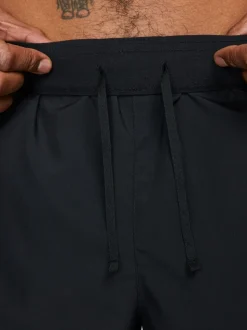 Zwart - 7 inch - Nike Dri-FIT Challenger ongevoerde hardloopshort
