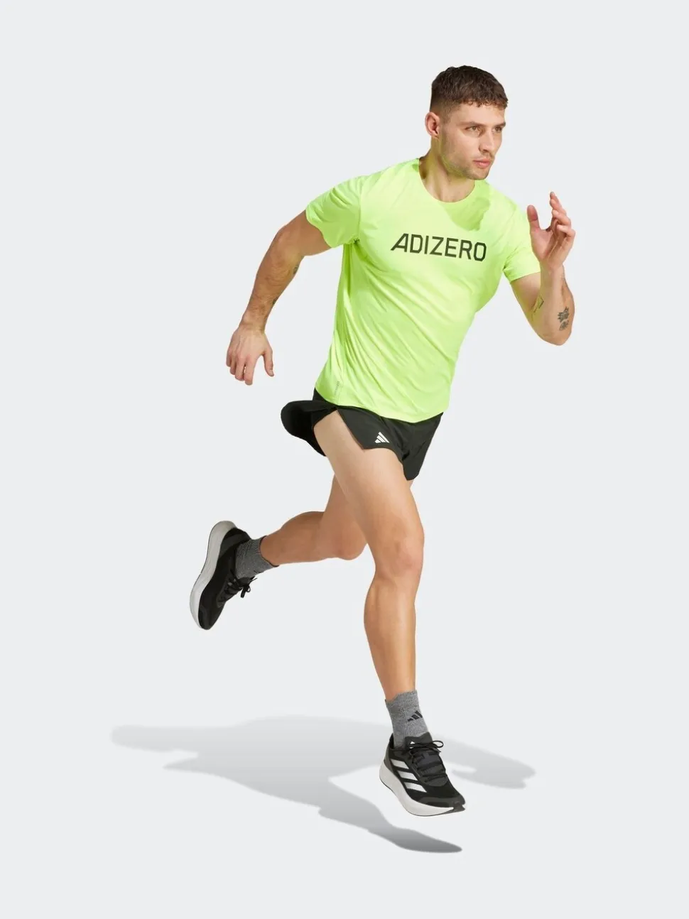 Zwart - adidas Adizero Essentials hardloopshorts met split