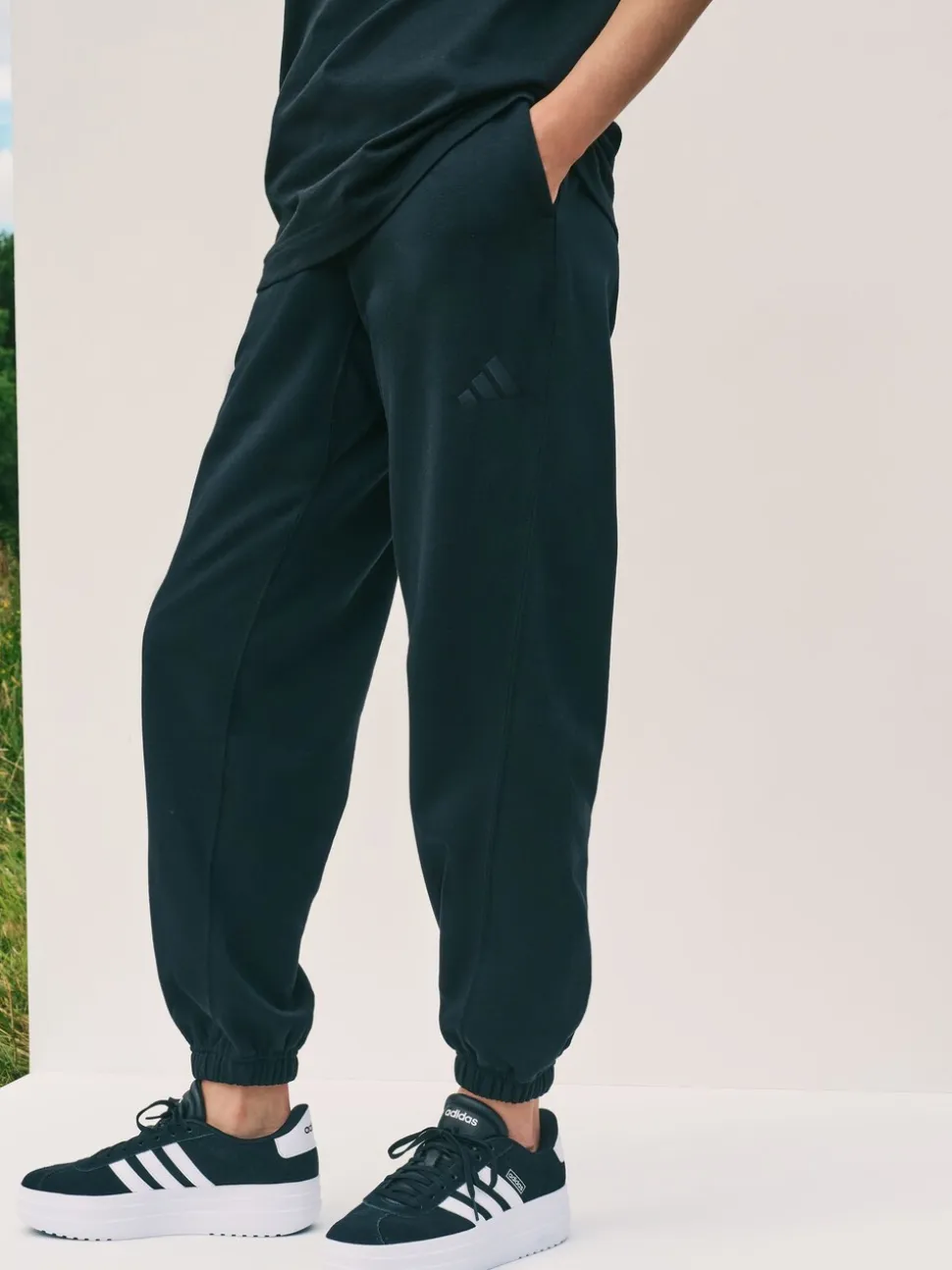 Zwart - adidas All SZN joggingbroek