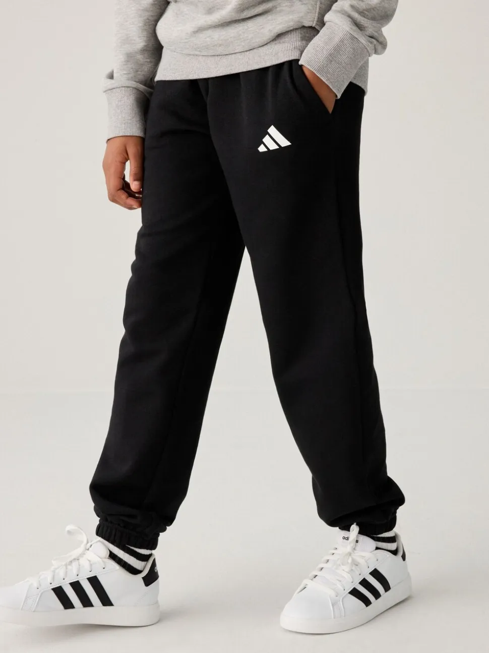 Zwart - adidas Essentials Kids Joggers