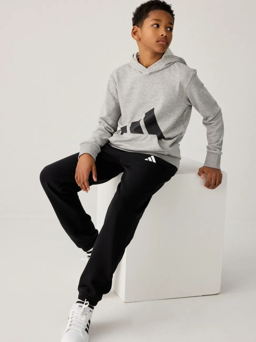 Zwart - adidas Essentials Kids Joggers
