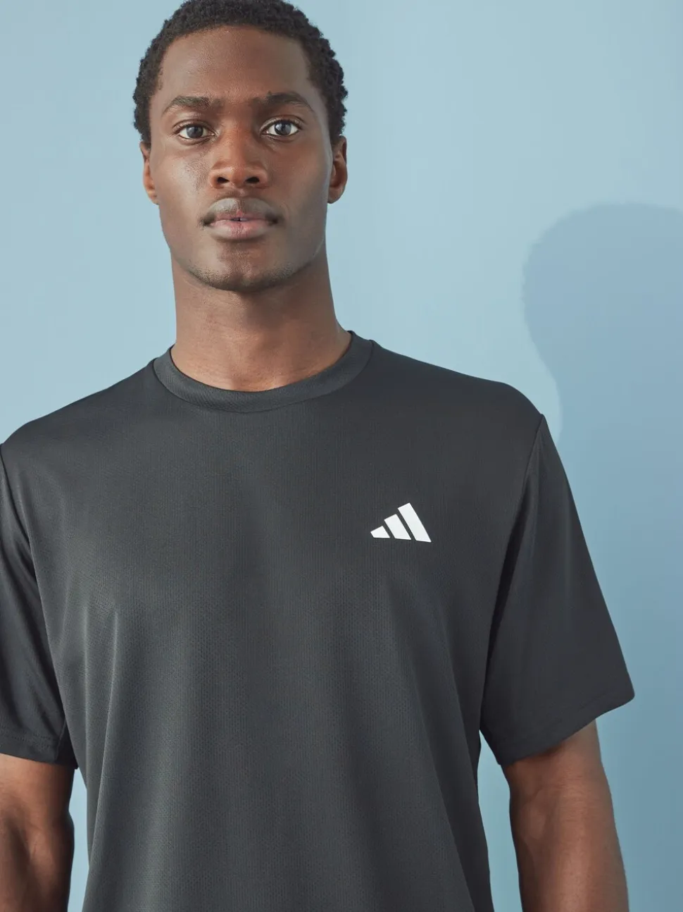Zwart - adidas Train Essentials trainingsshirt