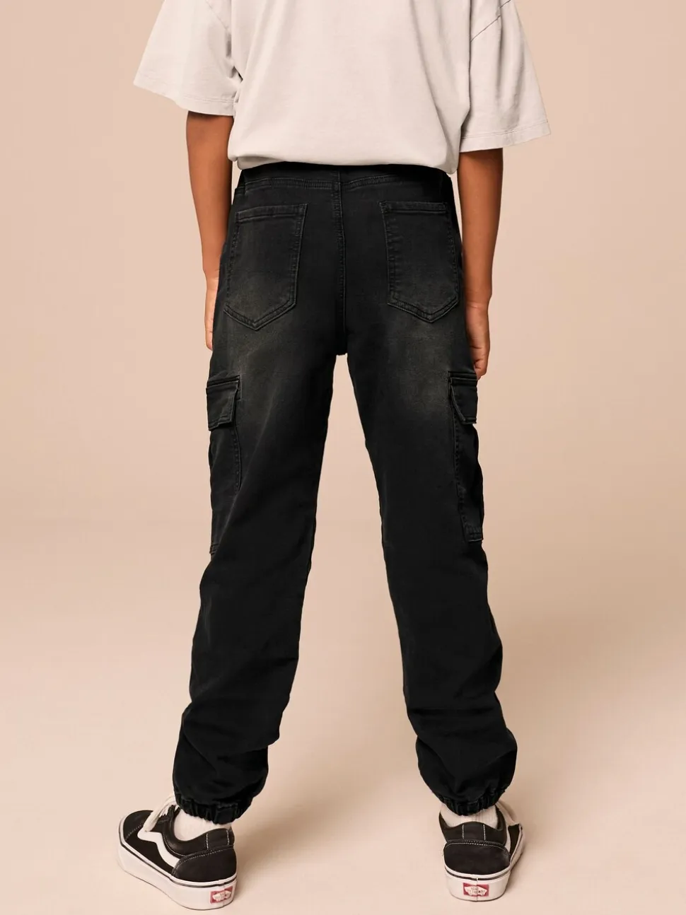 Zwart - Cargo jeans met elastische taille (3-16 jr)