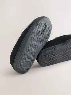 Zwart - Closed Back Textured Slippers
