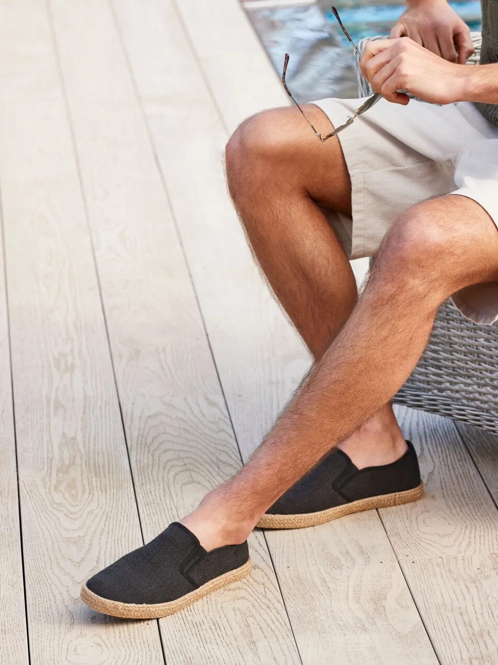 Zwart - Espadrilles met textuur