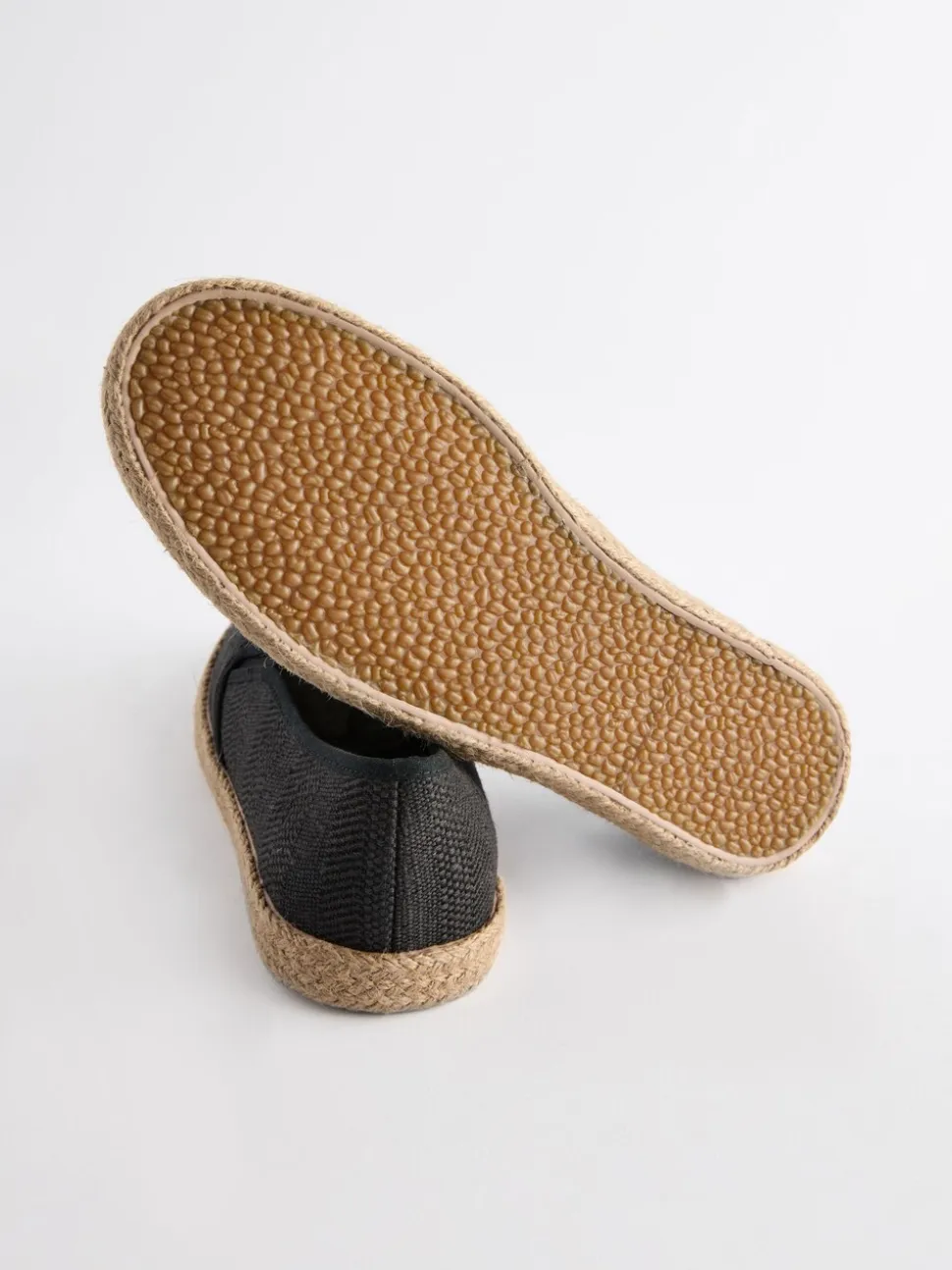 Zwart - Espadrilles met textuur