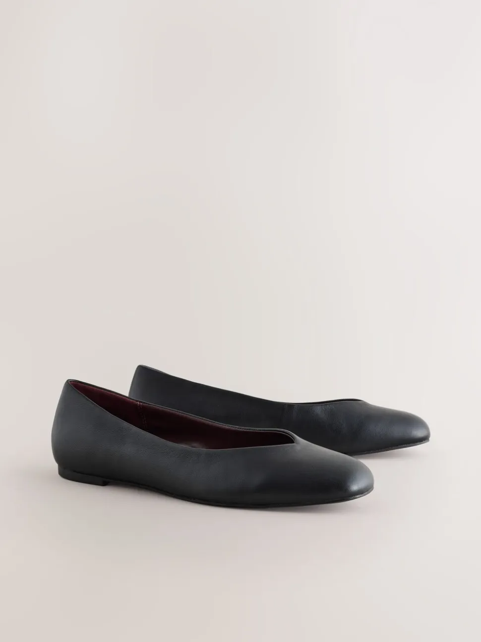 Zwart - Forever Comfort® Leather Square Toe Ballerina Flats
