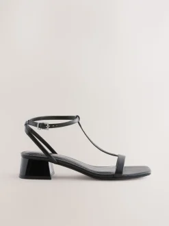 Zwart - Forever Comfort® sandalen met lage blokhak en bandjes