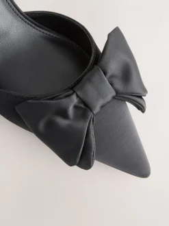 Zwart - Forever Comfort® schoenen met strik, hielbandje en spitse neus