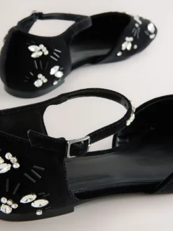 Zwart - Forever Comfort® Velvet Embellished Two Part Closed Toe Shoes