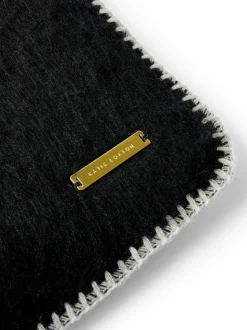 Zwart - Katie Loxton Whipstitch Scarf