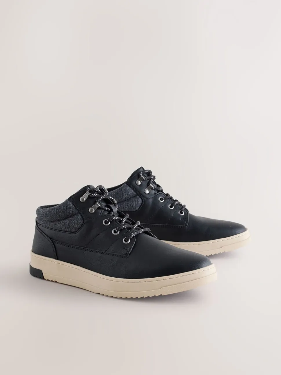 Zwart - Knitted Collar Ankle Boots