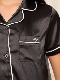 Zwart - Lipsy satijnen pyjama (5-16jr)