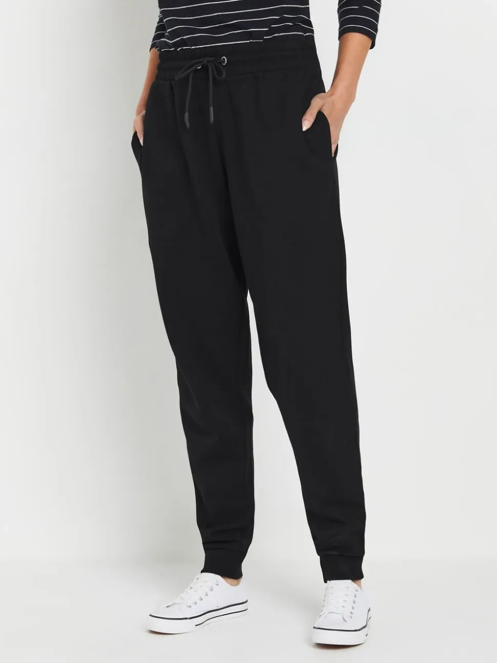 Zwart - M&Co joggingbroek met boorden en trekkoord