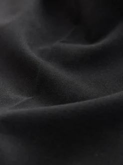 Zwart - Modieus gesneden broek met wijde pijpen van wol