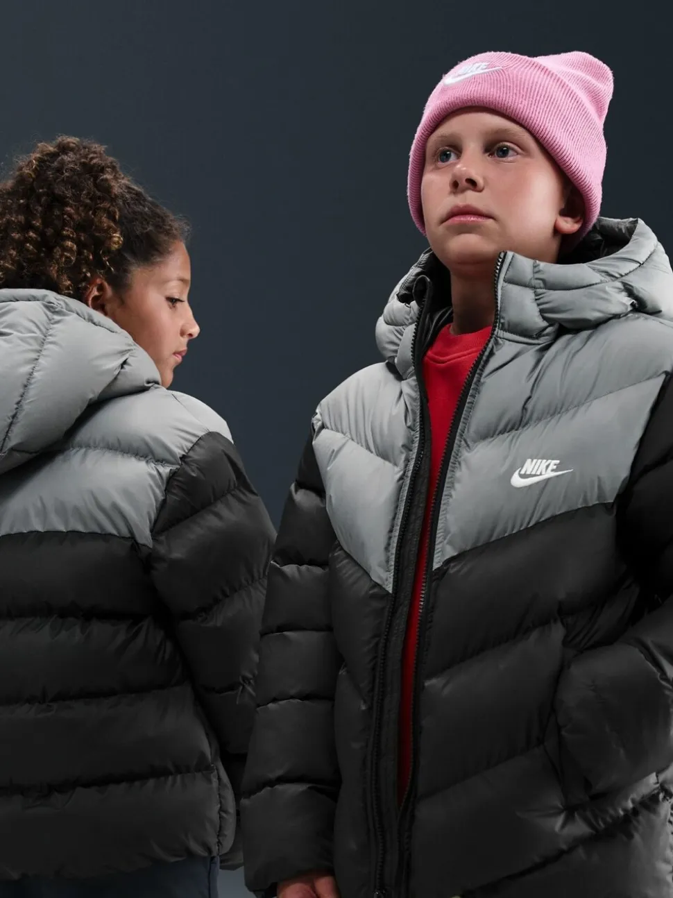 Zwart - Nike - Gewatteerd jack met kleurvlakken