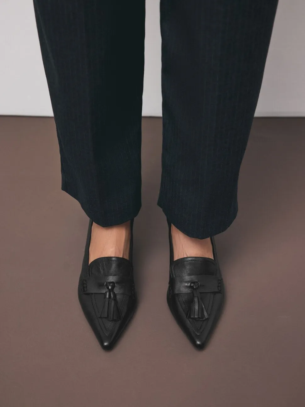Zwart - Premium Leather With Motionflex Point Toe Tassel Heels Loafers