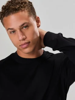 Zwart - Ruimvallend zwaar T-shirt met lange mouwen